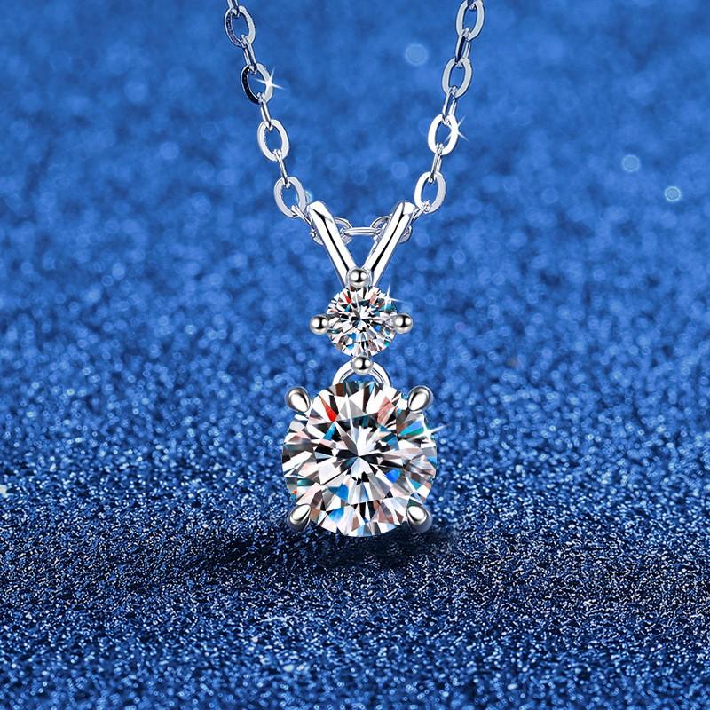 Moissanite Bow Necklace 0.5ct 1ct 2ct Clavicle Chain Women