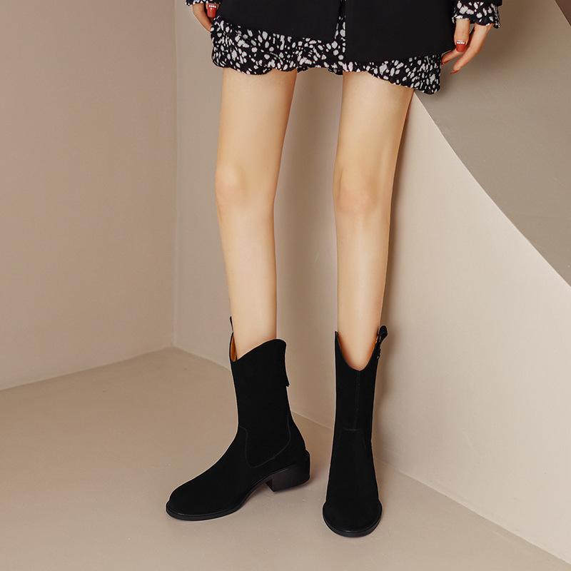 Frosted Western Cowboy Boots Women's Retro 2025 New Autumn and Winter Short Boots Wind V-mouth Medium Tube Martin Boots