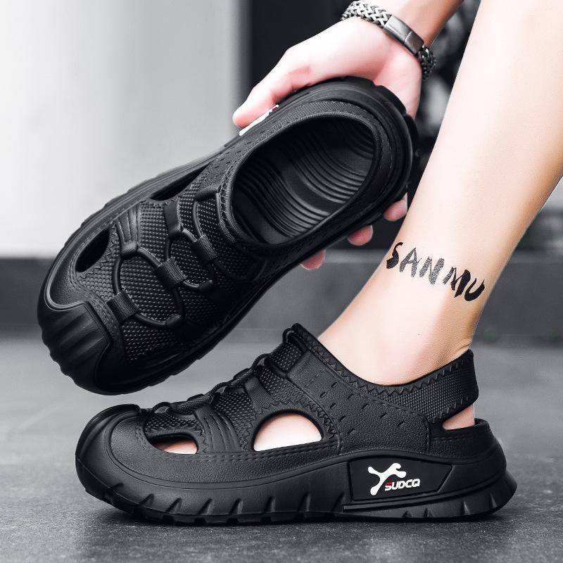 2025 summer new fashion sandals men's driving outdoor breathable hollow hole shoes travel wading beach shoes