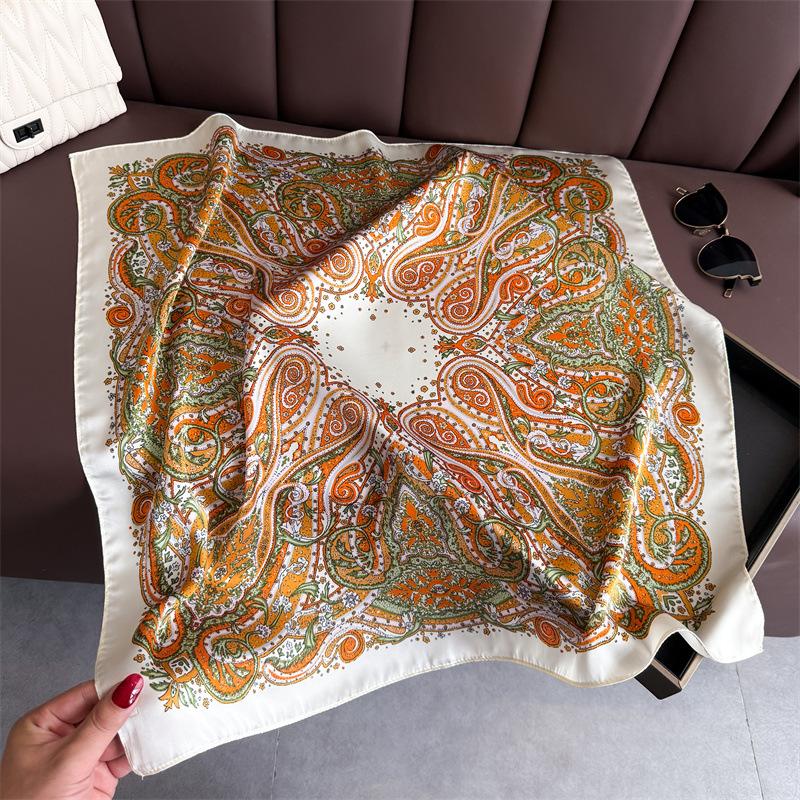 Scarf Women Silk Satin Bandana Silk Scarves Neckerchief Luxury Foulard Store 70Cm Square Lady Shawl Hijab