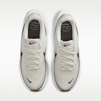 Men's Sneakers Nike Revolution 8 Phantom College Grey Gum Phantom/College Grey/Gum Medium Brown/Medium Ash