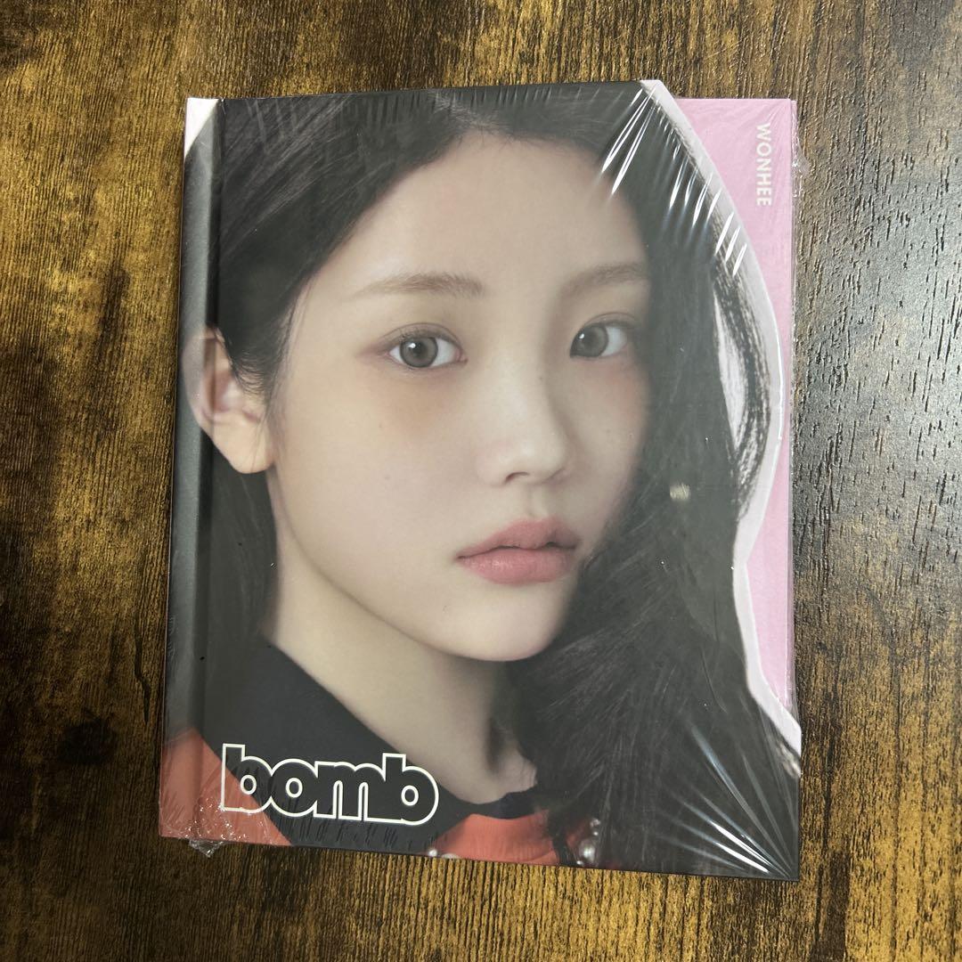 

[USED] ILLT 3rd Mini Album bomb