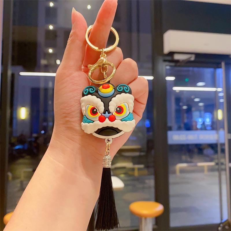 Exquisite Chinese Lion Dance Keychain Pendant with Lucky Cat Doll