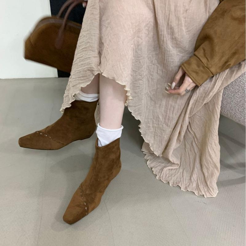 French Niche Weaving Design Wedge Heel Thin Boots Women's Autumn and Winter Temperament Versatile Suede Rear Zipper Bare Boots