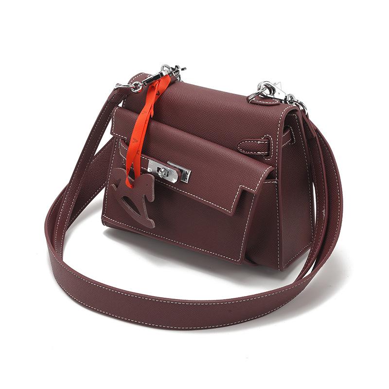 

Весна 2025 Высококачественная ретро-сумка через плечо вино красного