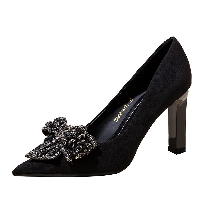 Modische schwarze High Heels mit spitzer Zehenpartie, Damen-Oberbekleidung mit Strassschleife, Arbeitsschuhe, 2025 neue vielseitige Pendler-Einzelschuhe