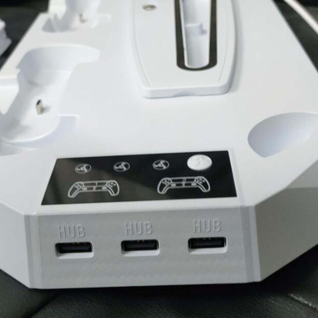 Charging Stand with Cooling Fan,LED Controller Charger,3 Port Adjustable Fan Gamers