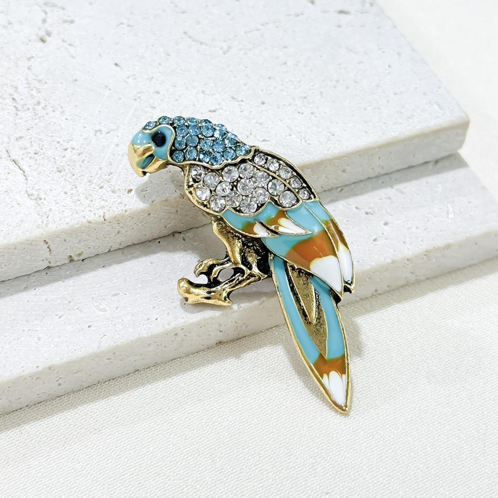 Fashion Retro Temperament Diamond-Encrusted Oil Eagle Brooch Accessories, Suit Dress One-Word Pin Corsage