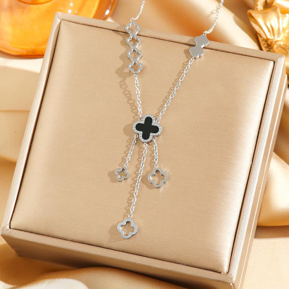 Titanium Steel Necklace For Women Elegant Simple Fashion Zircon Collarbone Chain Light Luxury Niche Jewelry