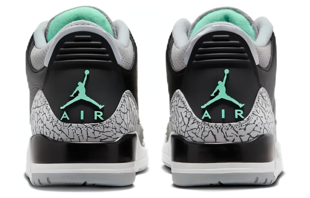 Air Jordan 3 "Green Glow" CT8532-031