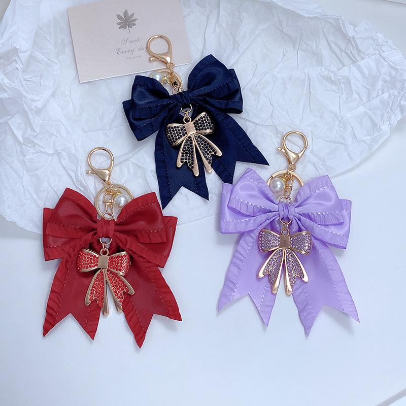 Women's Elegant Bow Bag Charm - Cute & Stylish Key Fob for Daily Use