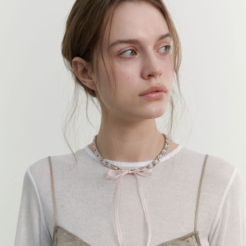 LOVE ME MONSTER Bebe Sheer Ribbon Chain Necklace (L241MNK090)