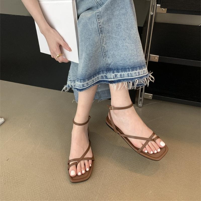 Fashion Fashion Elegant Narrow Band Clip Toe SandalsShoes 2025 New Summer Gladiator Women Shoes Ladies Comfort Flats Beach Sandalias