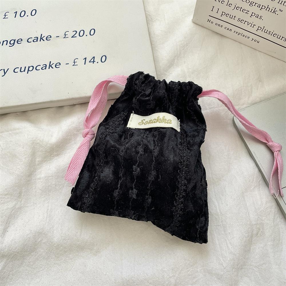 Elegant Lace Cloth Drawstring Bag Female Daily Cosmetic Organizer Pouch Portable Earphone Key Sundries Mini Coin Hand Purse