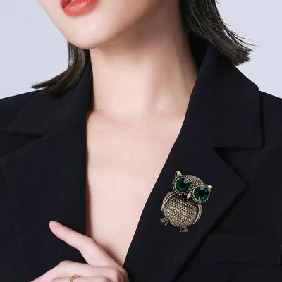 Women's Retro Owl Brooch Pin Rhinestone Big Eyes Owl Mini Animal Alloy