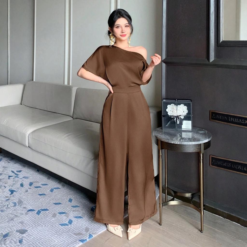 Women's  V-neck Waist Cinched Fashionable Jumpsuit Wide Leg Pants