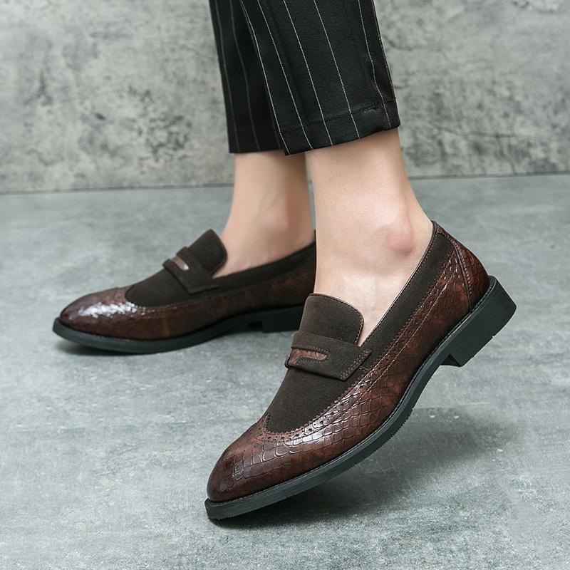Fashion New All-match Men Loafers Lightweight Men Casual Club Shoes Mens Leather Fashion Slip on Shoes Classic for Men Business Footwear