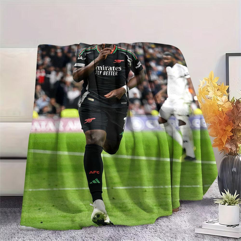 Bukayo Saka Printed Flannel Blanket, soft throw for bedroom sofa, washable, fan merchandise, great gift.
