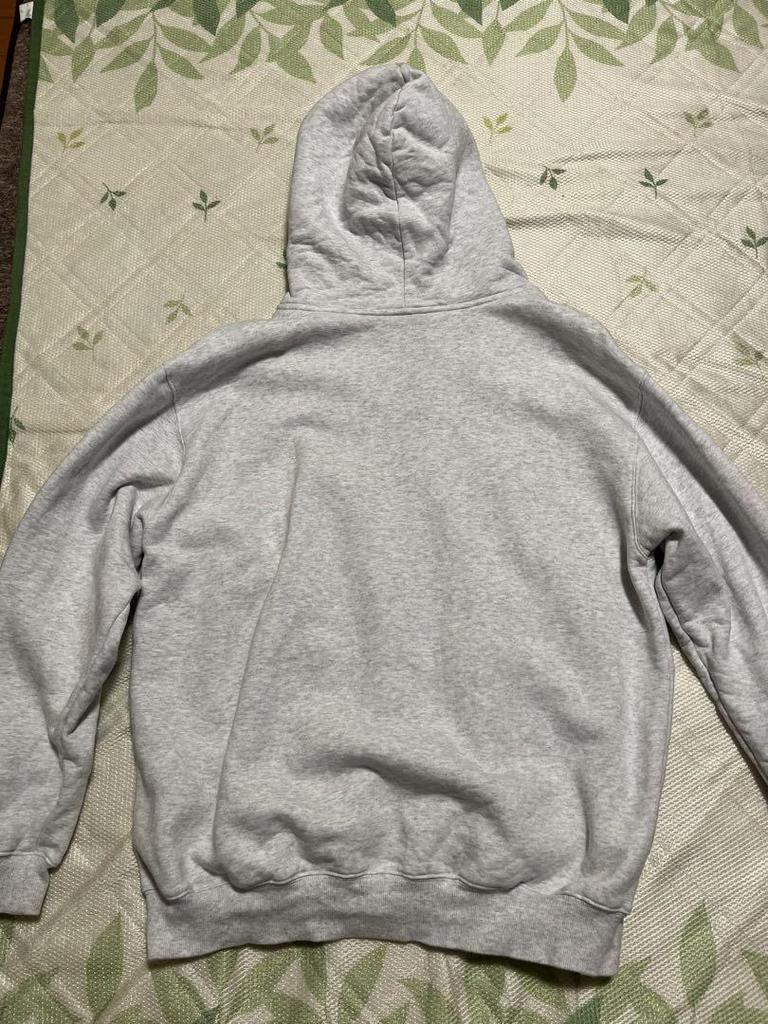 [USED] LE SSERAFIM Grey Full-Zip Hoodie