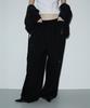 Bunteu Stud Cut Sweat Pants (Black)