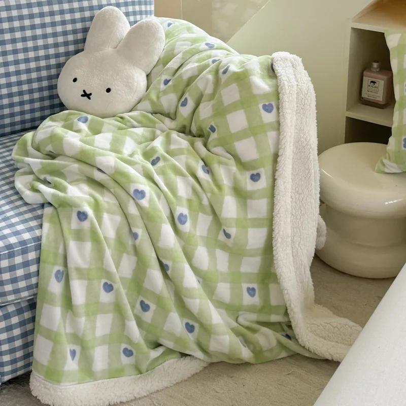 Cute Printed Milk Coral Fleece Cozy Blankets Warm Office Nap Sofa Air Conditioning Blanket Soft Shawl Quilt for Dormitory Home