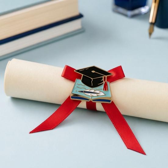 Brooch Pin, Small Graduation Hat Design Lapel Pin, Enamel Design Secure Metal Pin for Uniforms Bags Scarves Shirts