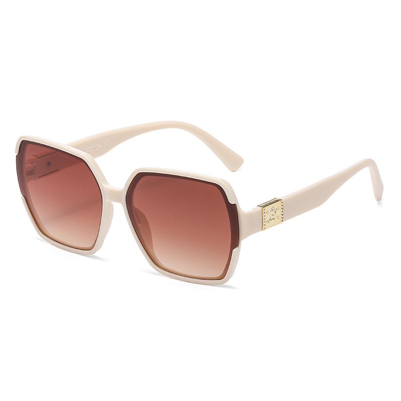 Korean Style Women's Fashion Square Sunglasses - Versatile & Decorative