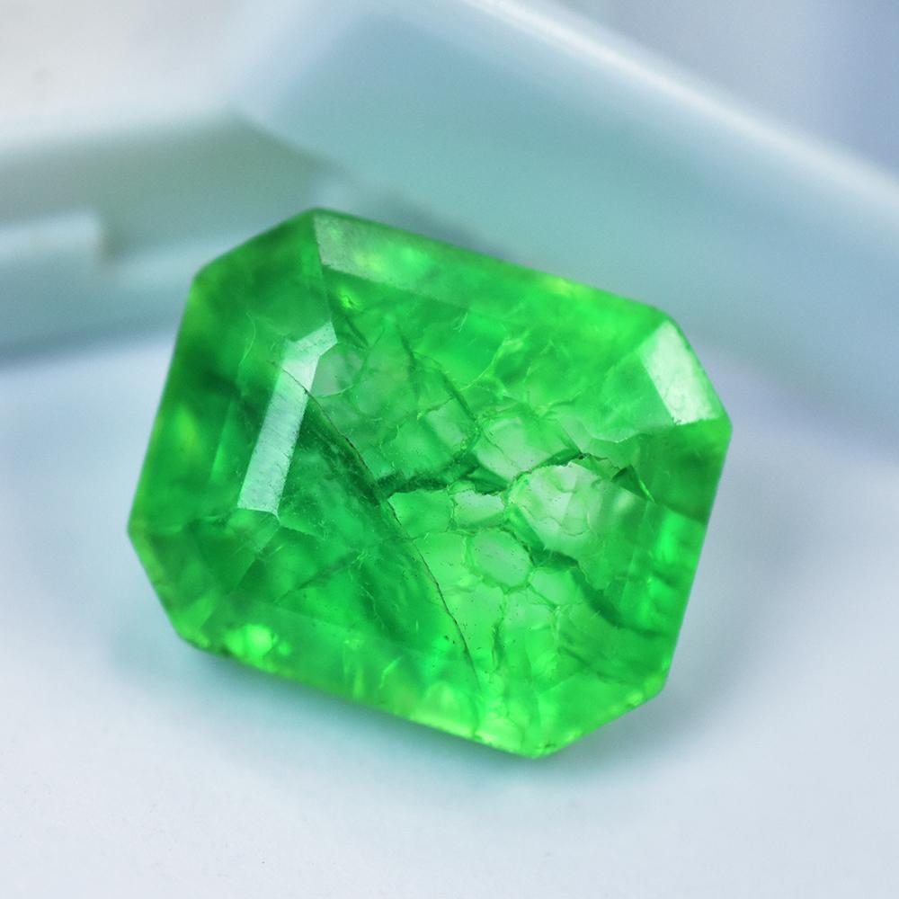 Natural Green Emerald Loose Gemstone 19.15 Ct Emerald Cut for Jewelry Making and Gem Collections