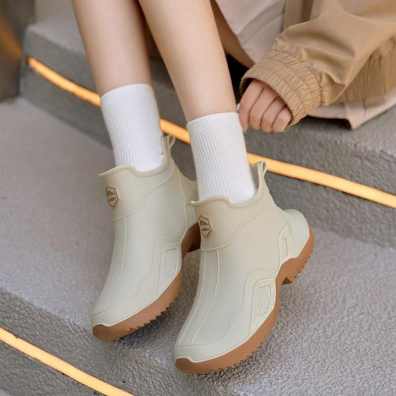 Men's Rain Boots Work Waterproof Boots Kitchen Fishing Rubber Shoes Round Toe PVC Water Shoes Outdoor Non-Slip Women Ankle Boots
