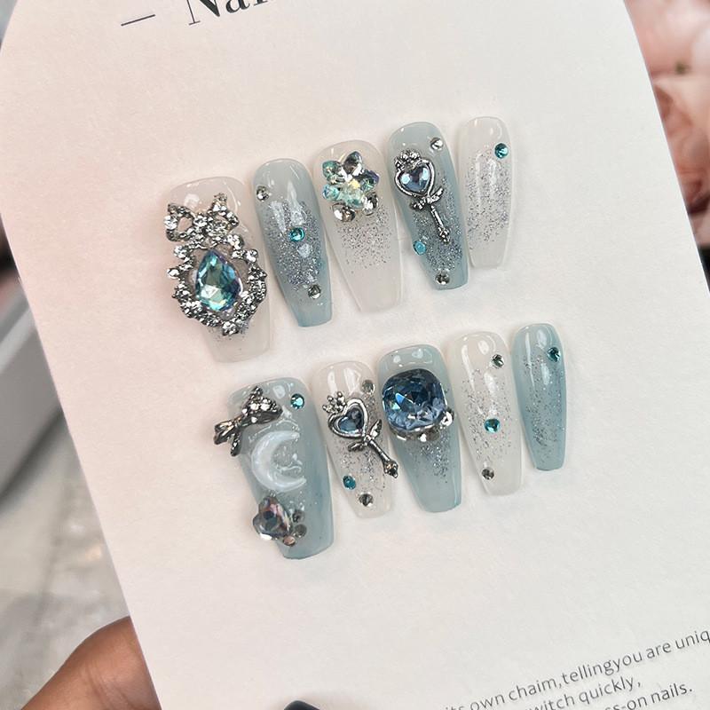 Pure Wear Handmade Nail Fashion Classic Pure Style Exquisite Blue Nail Art Style