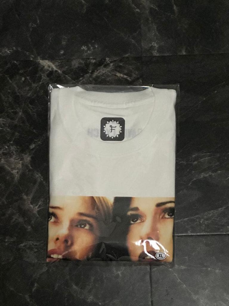 [USED] Unworn Supreme Rocks Tee with Jeweled Colorful Logo T-Shirt, Size M