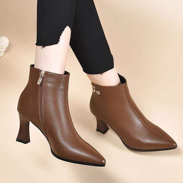 High heels women's autumn and winter 2025 new pointed thick heel Martin boots real soft leather women's shoes short boots women's single boots