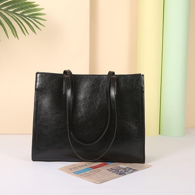 Guangzhou Lederhandtaschenersatz Damenhandtasche Ölwachs Rindsleder Schultertasche OEM Tragetasche mit großer Kapazität