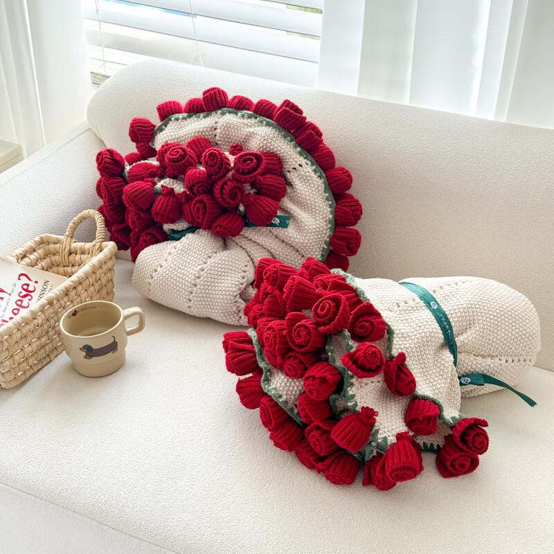 Romantic Rose Bouquet Throw Blanket