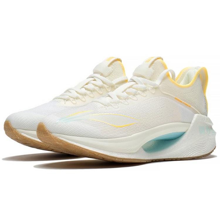 New LiNing Jueying Essential Slip Resistant Breathable Low Top Running Shoes Women's White Yellow ARRS004-11