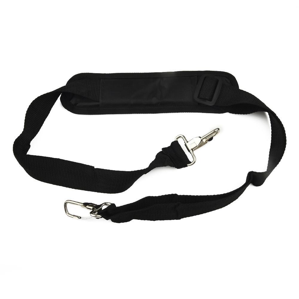 

Регулируемый плечевой ремень для триммеров улучшает маневренность