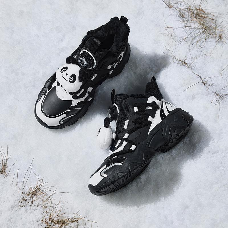 Anta Kids Warm Bear Trendy Fashion Thickened Non-Slip Warm Mid-Top Casual Shoes Kids Casual Shoes Black White A22446901-6