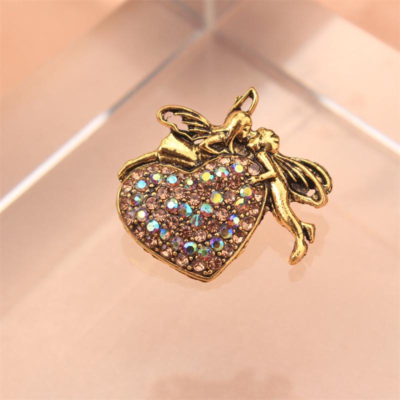 

1 шт. роскошная оригинальная элегантная простая загадочная женская брошь в виде сердца с кристаллами для усиления шарма старинного стиля