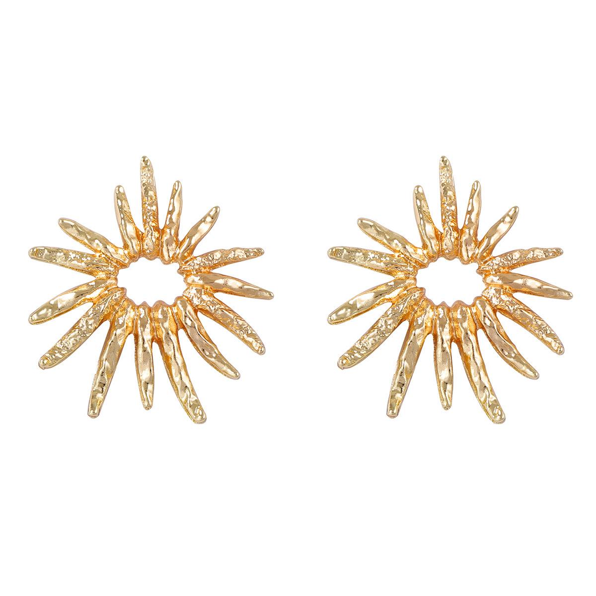 Личность тренд ретро холодный ветер сплав уникальные серьги-гвоздики в виде цветка подсолнуха преувеличенные универсальные женские серьги золотой