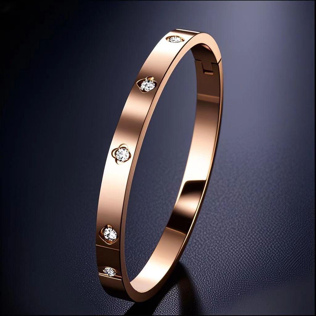 Women's Four-Leaf Clover Titanium Steel Bracelet with Inlaid Diamonds - Fashionable, Non-Fading Jewelry