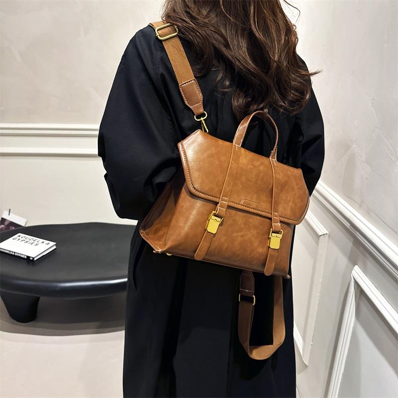 Vintage Style Fashi Backpacks For Women Flap Shape Pure Color Large Capacity Shoulder Crossbody Bag 2026 Deisnger Y2K Handbags