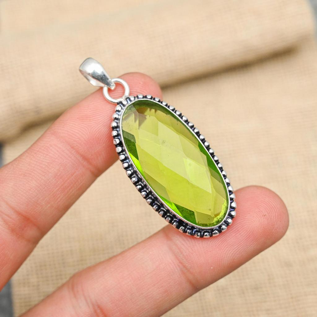 Peridot Edelstein Anhänger 925 Sterling Silber Handgefertigter im Labor hergestellter Schmuck für Jahrestagsgeschenk
