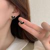 JWER Neue Einfache Süße Schwarz-Weiße Herzförmige Ohrstecker Zarte Accessoires Für Schülerinnen Party Modeschmuck