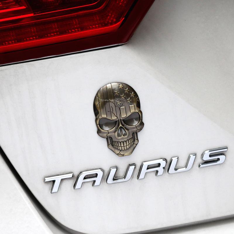 3D American Flag Skull Crossbones Metal Car Emblem Sticker