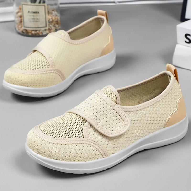 Женские летние повседневные кроссовки из летящей сетки дышащие с мягкой подошвой удобные для ходьбы 36 1818₽