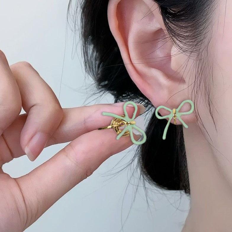Koreanischer Stil Nicht-Piercing Ohrclip mit langem Quaste, Perlmutt Schmetterlings Design für Damen - High-End, Coole Mode.