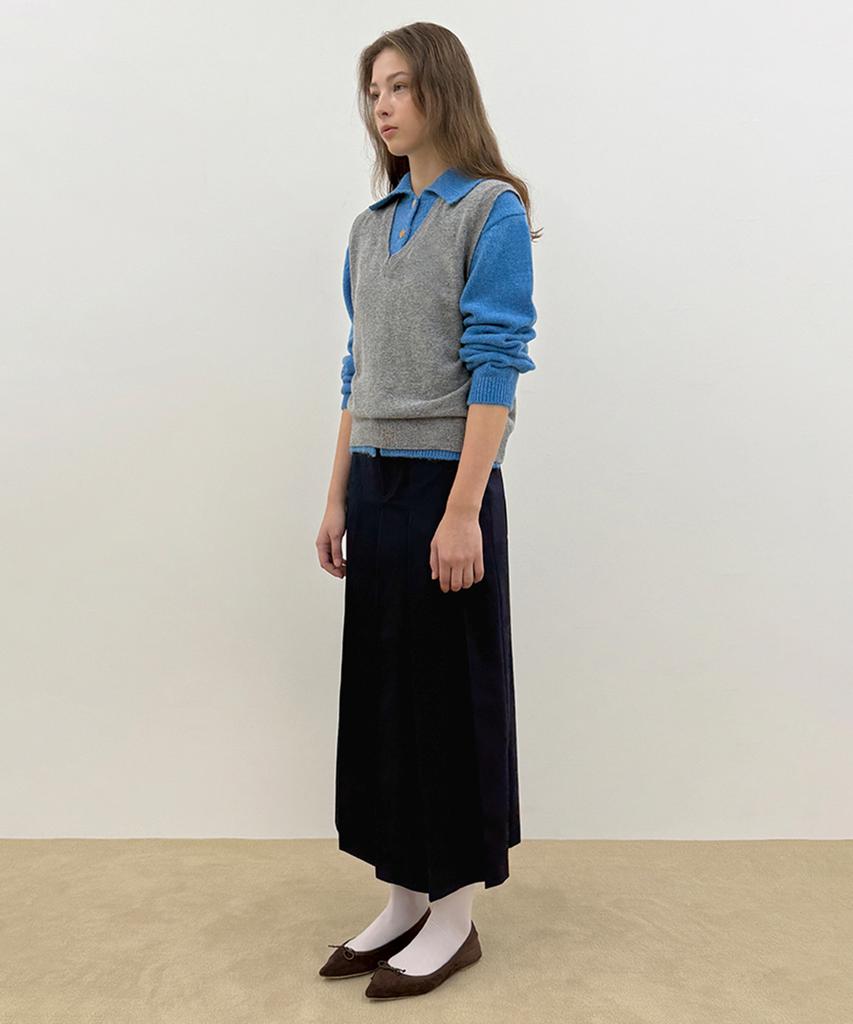 Sinun Sinoon Pleated Maxi Skirt (Navy)