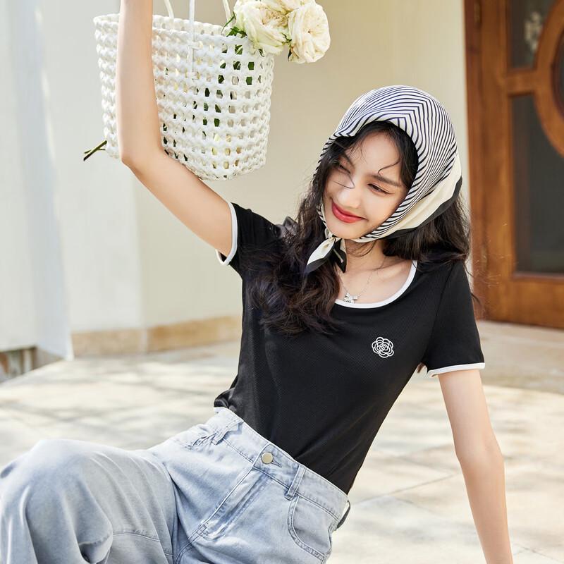 Women s Contrast Square Neck Slim T-shirt S