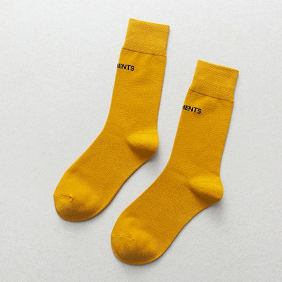 Zhuji Women's Korean Style Letter Print Mid-Calf Socks - Trendy College-Style for Spring and Autumn