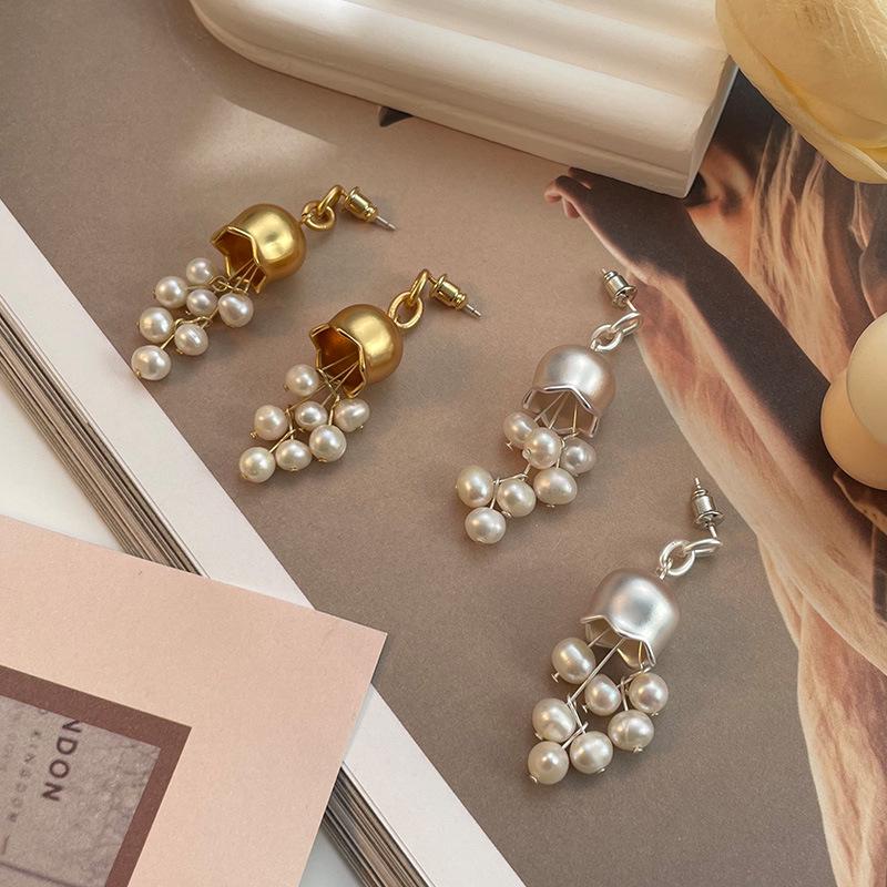 Elegante Französische Retro Maiglöckchen Süßwasserperlen Quastenohrringe mit 925er Silbernadel